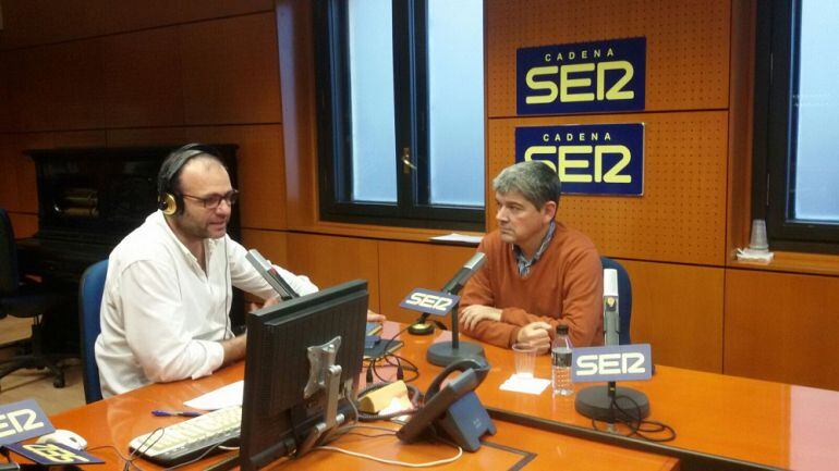 José Manuel Martinez, voluntario de Casa Abierta, en la sección Gente Maravillosa de Hoy por hoy Zaragoza