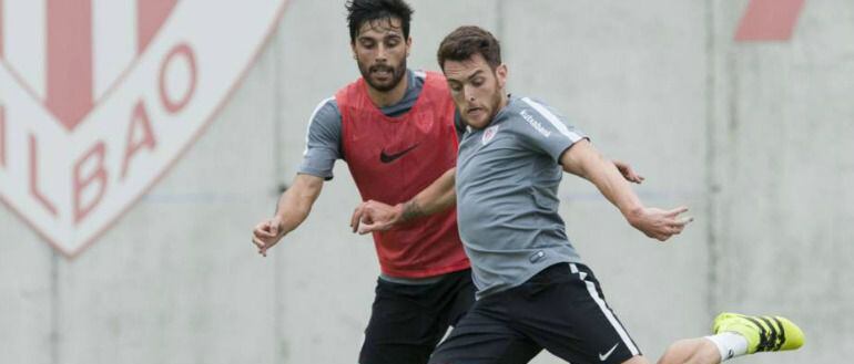 Ibai Gómez, durante un entrenamiento en Lezama