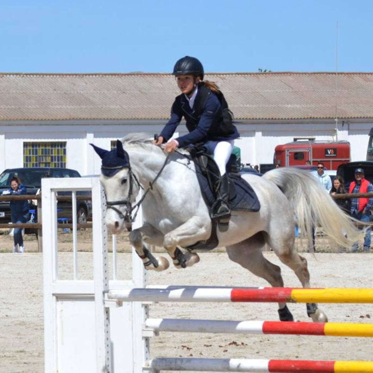 Ana Camarero de Hípica Salas se impone en la categoría alevín en los Juegos Escolares