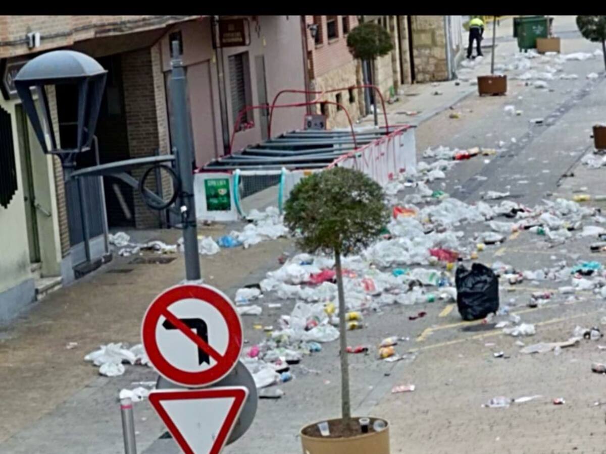 El PSOE critica los altercados en Carnaval en Villamuriel y el alcalde les reprocha falta de lealtad institucional