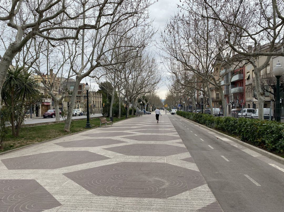 La rambla d'Igualada amb poca gent