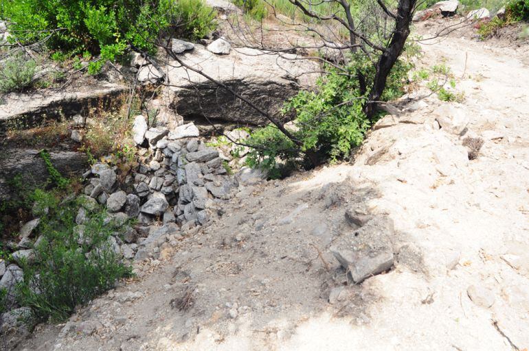 Las obras del camino afectaron al exterior del Castro