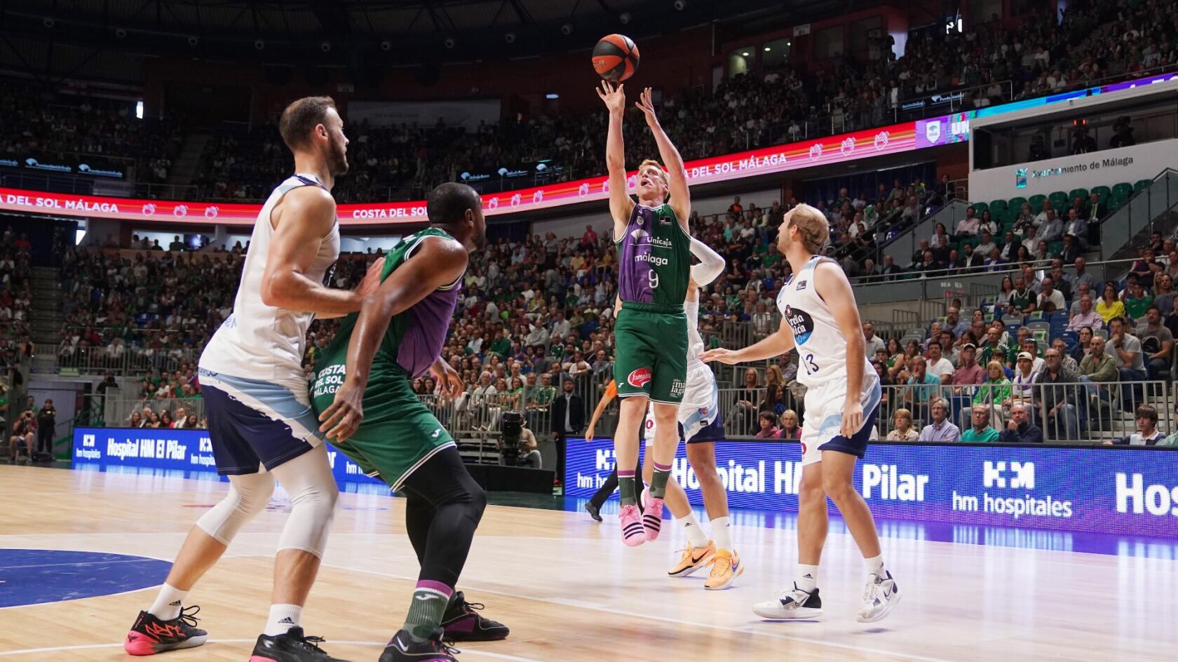 El Unicaja se enfrenta este sábado al Río Breogán en el Martín Carpena de Málaga