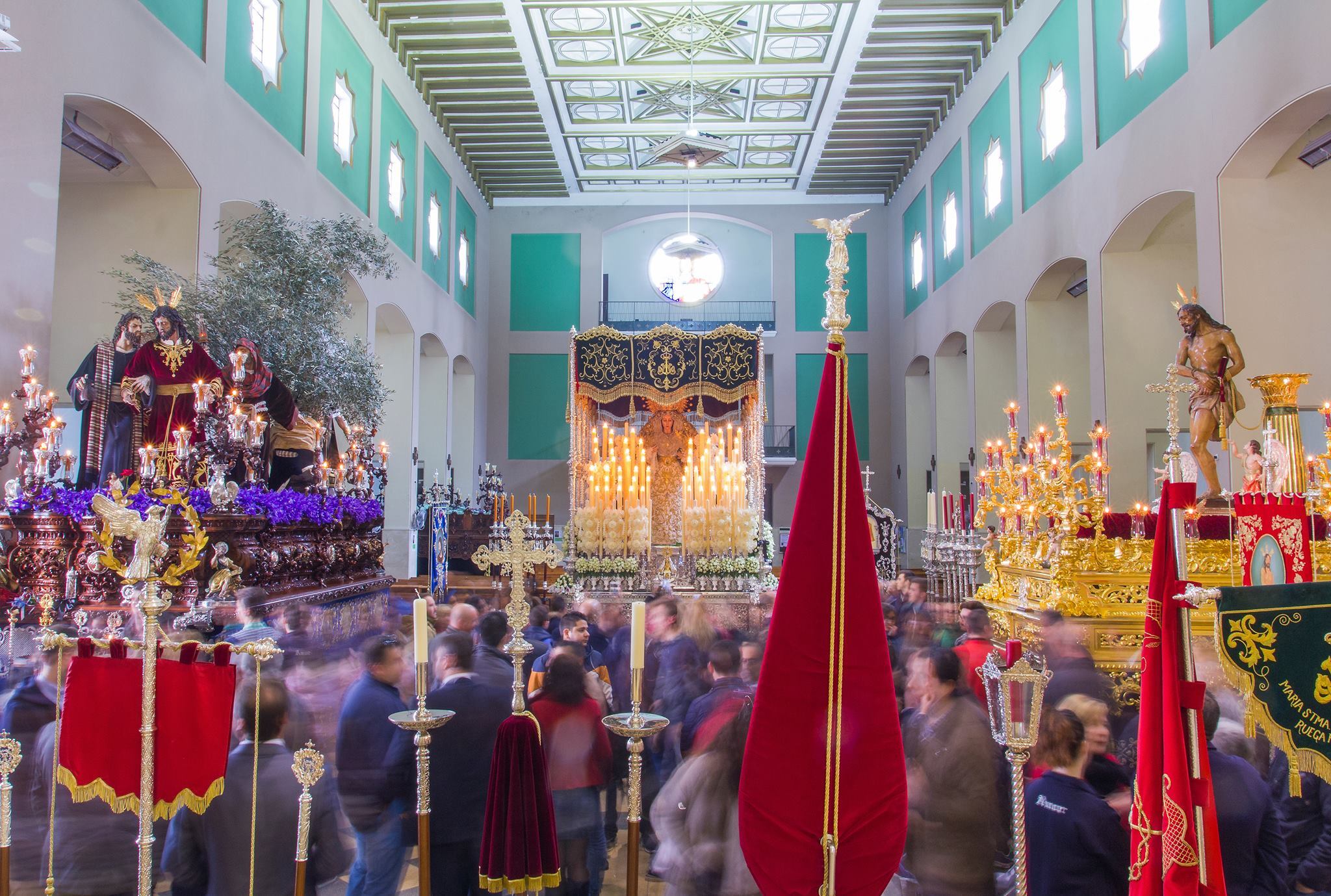 Los tres pasos de la Cofradía del Perdón en Jaén están preparados para su salida procesional en el Miércoles Santo. Fotografía: Cofradía del Perdón de Jaén (Facebook)