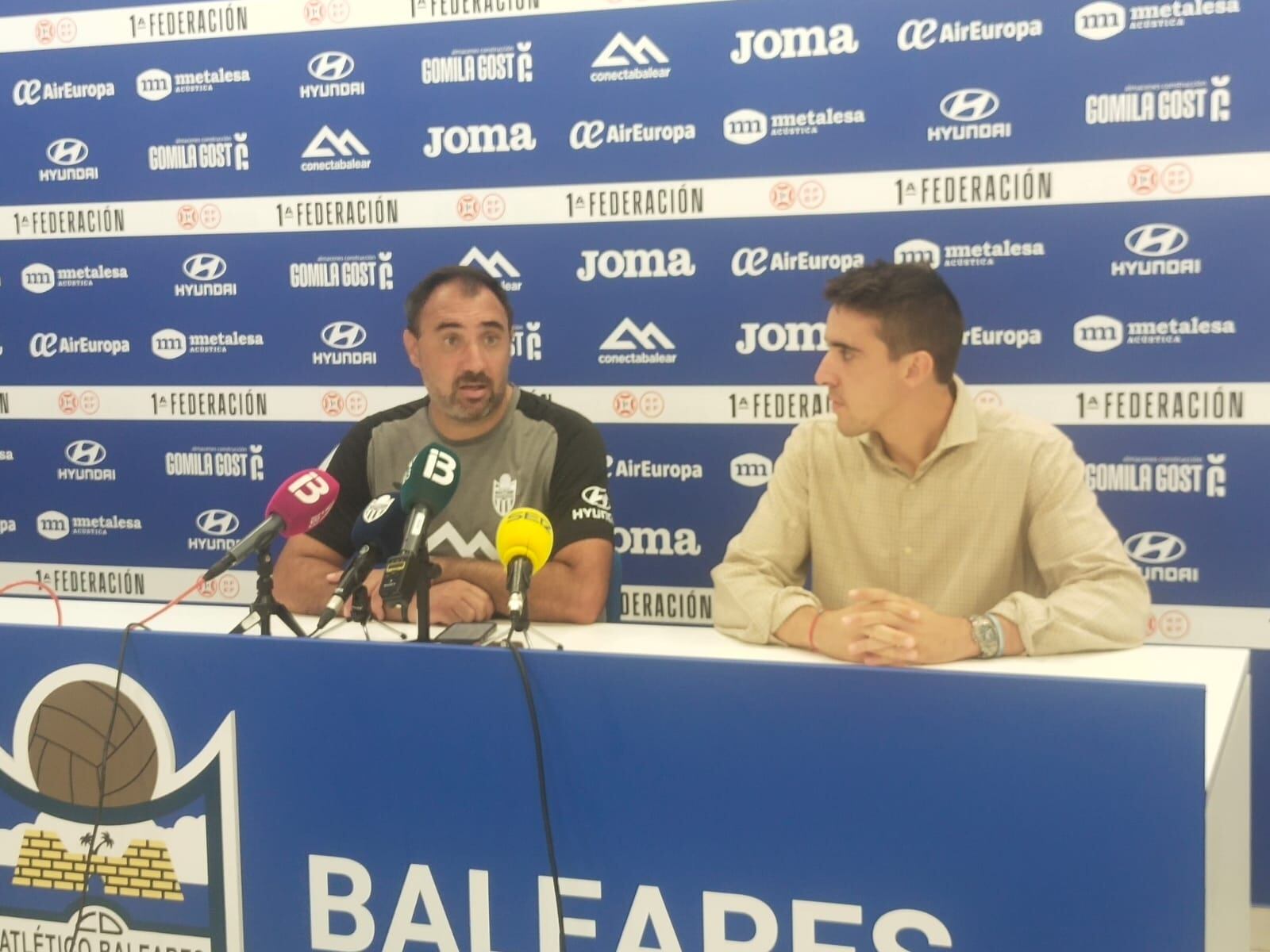 Juanma Barrero, en la rueda de prensa previa al partido Atlético Baleares - Atlético B