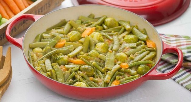 Guiso fácil de verduras y pollo, la receta que hemos compartido con los oyentes de Hoy por Hoy Cuenca.