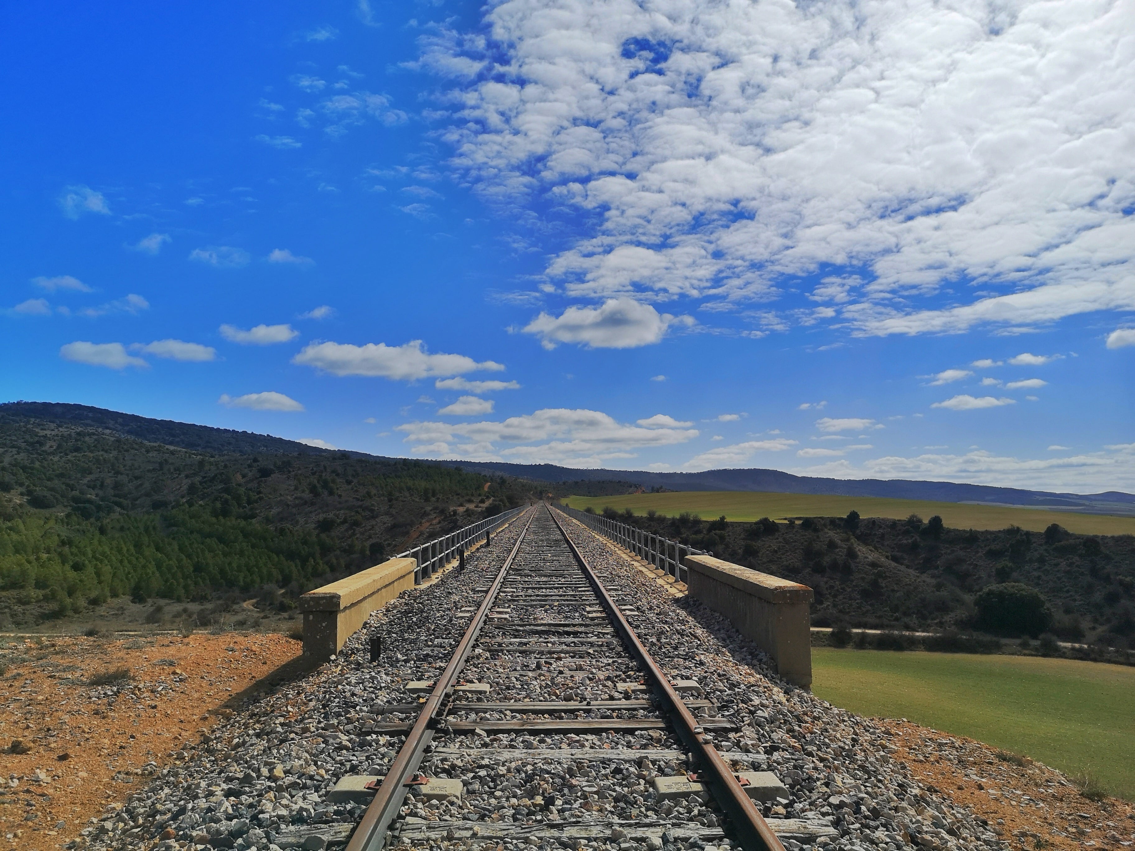 El servicio ferroviario en el tramo Cuenca-Utiel se interrumpió en enero de 2021.