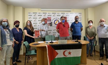 Organizadores y representantes de las organizaciones que apoyan la Marcha por la Libertad del Pueblo Saharui.