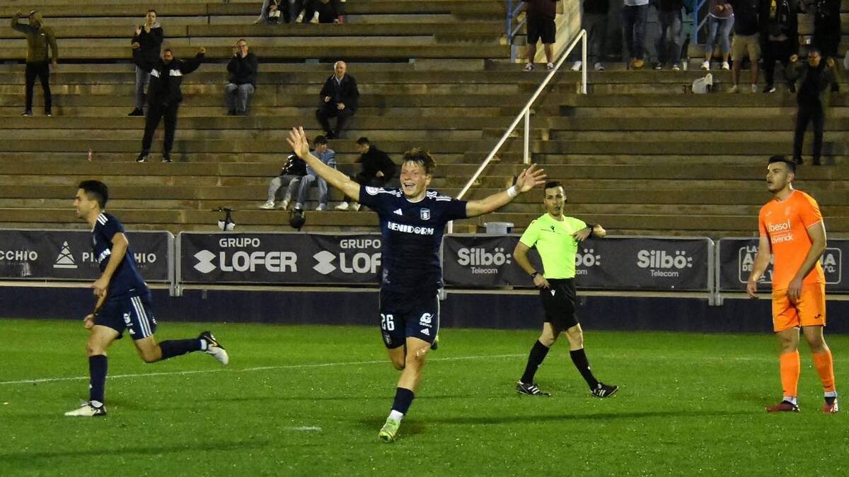 El C.F. Benidorm vence al Villarreal C y confirma su buen momento