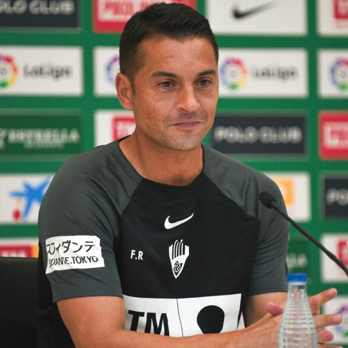 Francisco en la Sala de Prensa del Martínez Valero