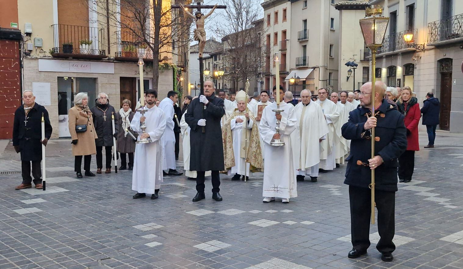 El año jubilar se inauguró en la Catedral y San Lorenzo, con una procesión presidida por el entonces administrador Apostólico, Vicente Jiménez