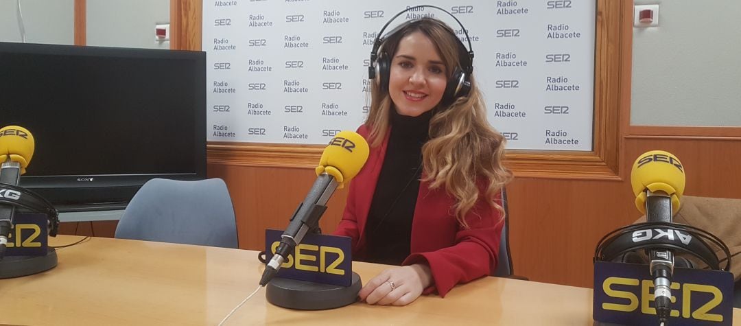 Esther Alcolea, en Radio Albacete