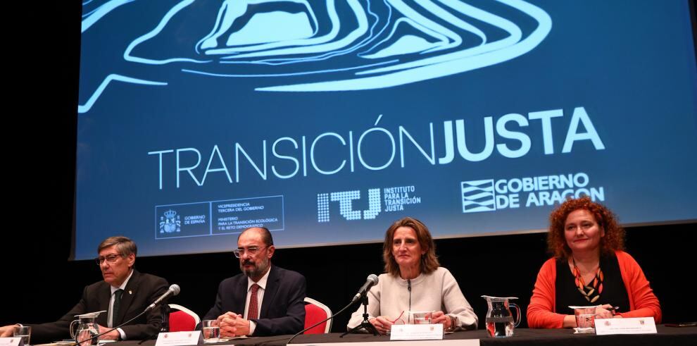 La vicepresidenta tercera del Gobierno de España y ministra para la Transición Ecológica y el Reto Demográfico, Teresa Ribera, presenta, junto con el Presidente de Aragón, Javier Lambán, los contenidos del convenio de transición justa para AndorraLUIS CORREAS, Gobierno de Aragón