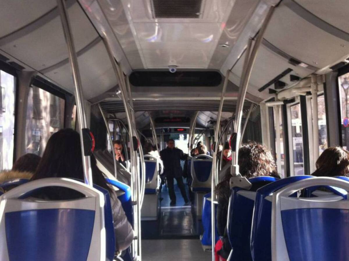 El bus nocturn ampliarà horaris i freqüència per les festes majors