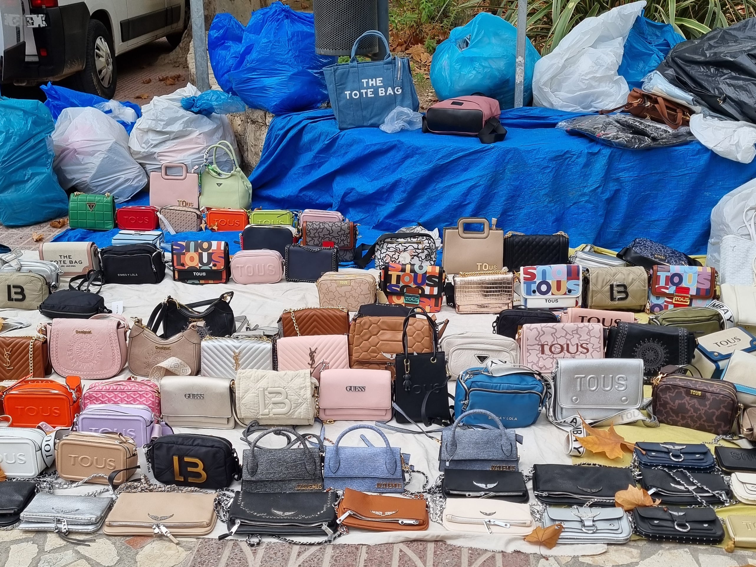 Imagen del material confiscado en Alcalá del Júcar