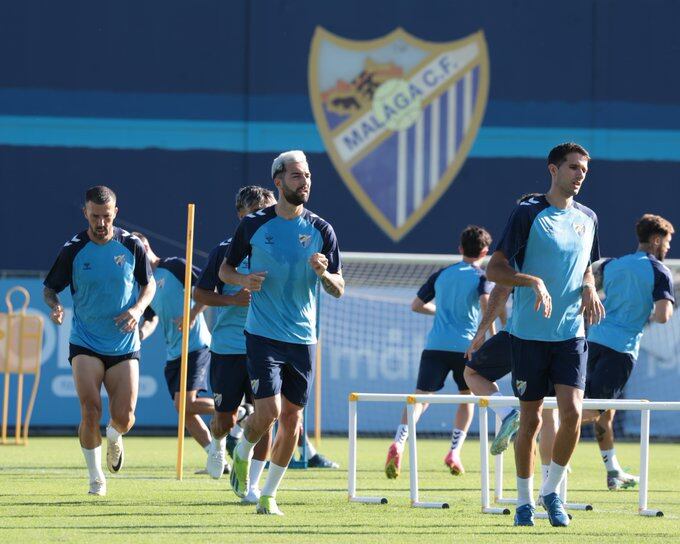 La plantilla del Málaga CF en un entrenamiento/ MCF PHOTO