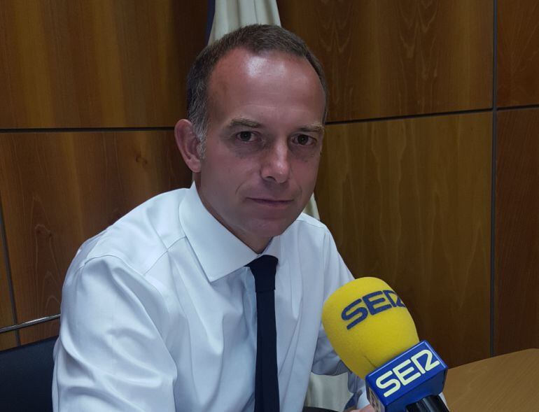 Christian Lapetra durante una entrevista para SER Deportivos Aragón