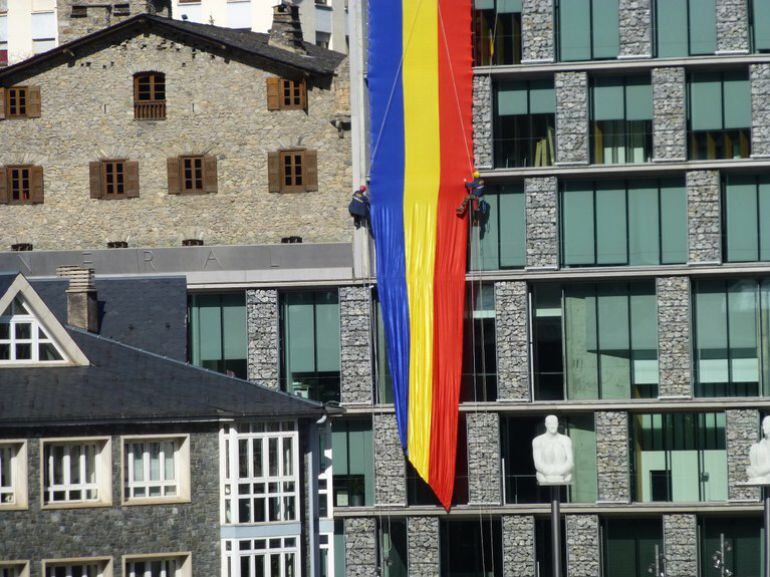 El dia de la Constitució es podrà obrir