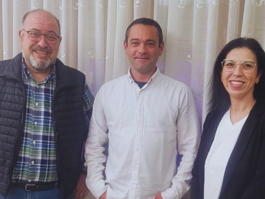 Jose Ferre Olcina amb Rafa Ferrero Penadés i Silvia Sanchis Calabuig, president i secretaria