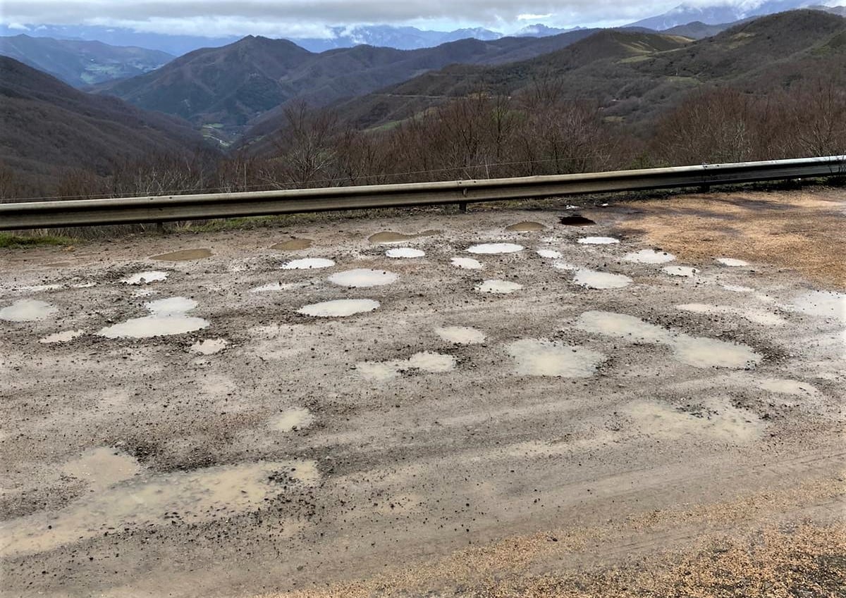 El PSOE alerta de la &quot;gran chapuza&quot; ejecutada en las obras de la CL-627 de Cervera a Potes