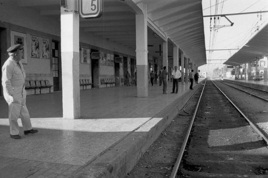 1986 En los andenes de la antigua estación de Córdoba