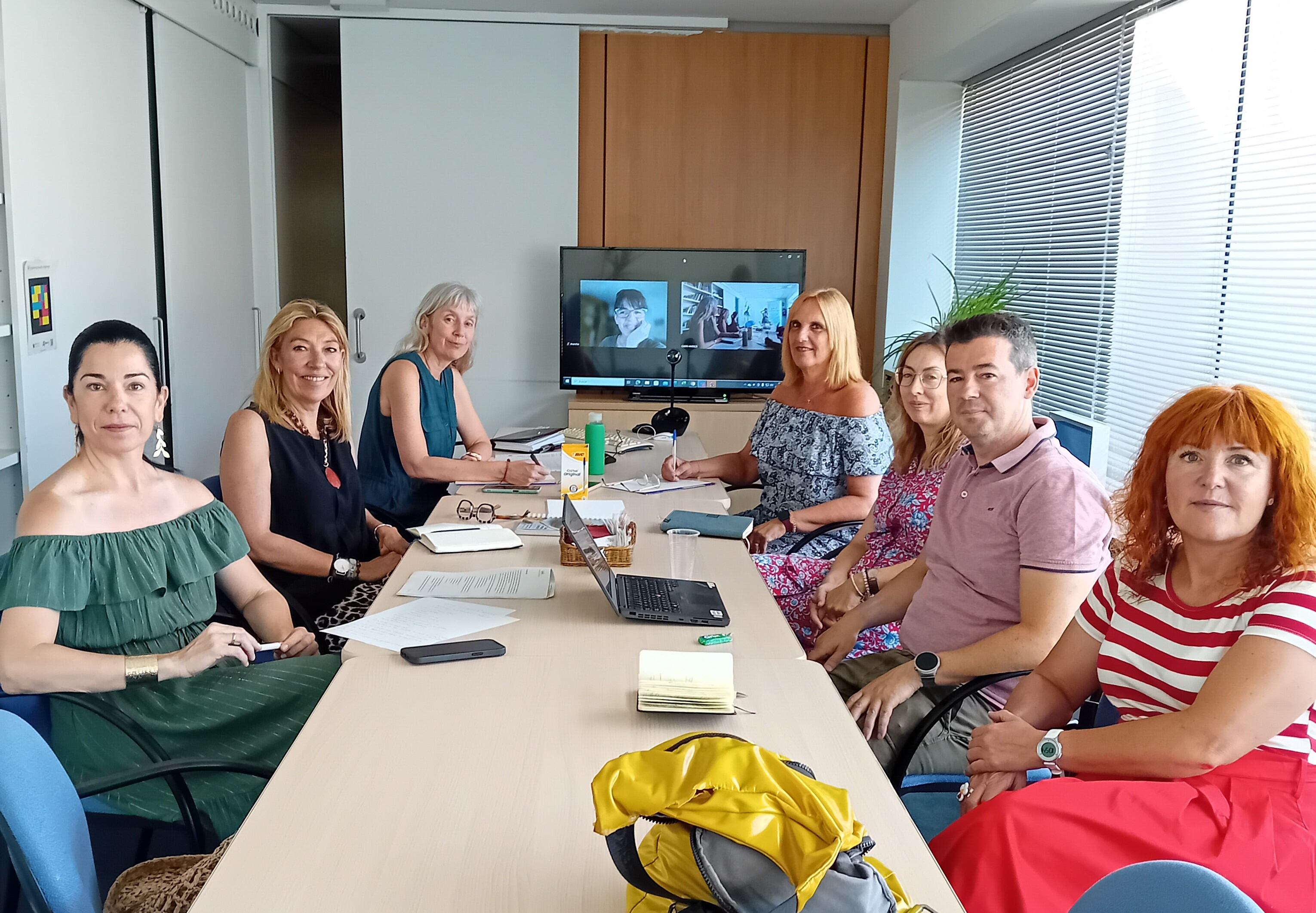 Momento de la reunión con CADIS Huesca