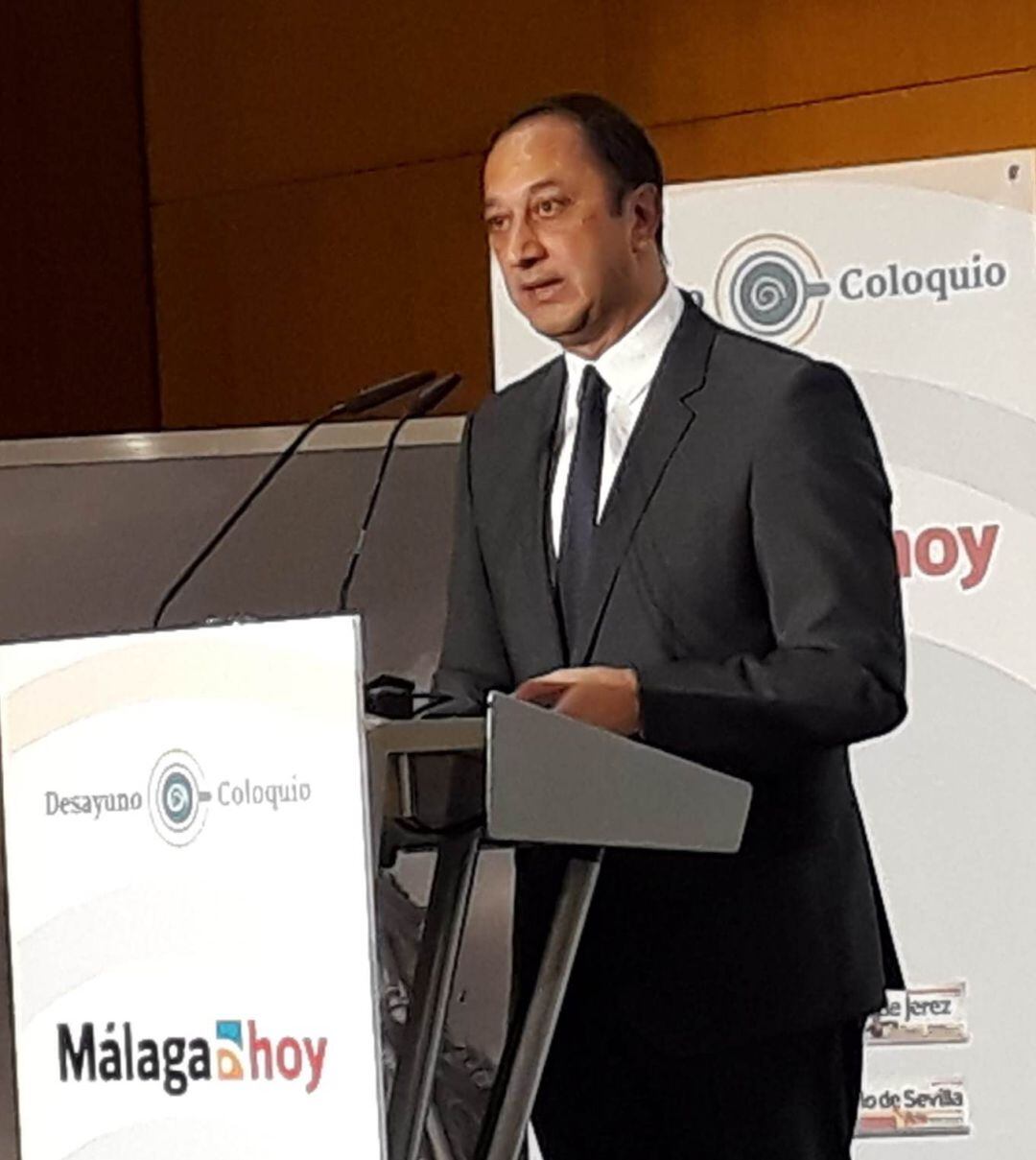 Rodríguez Gómez de Celis en el desayuno informativo organizado por los periódicos del grupo Joly