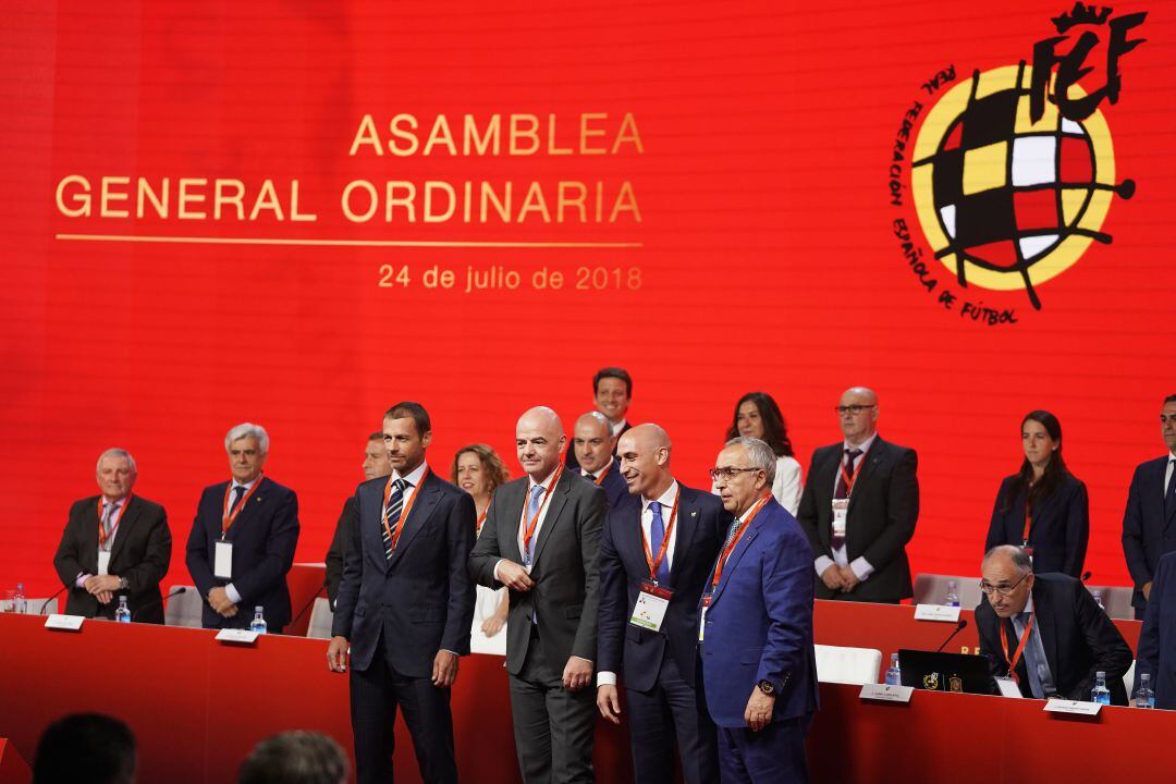 Imagen de archivo de una asamblea general ordinaria de la RFEF.