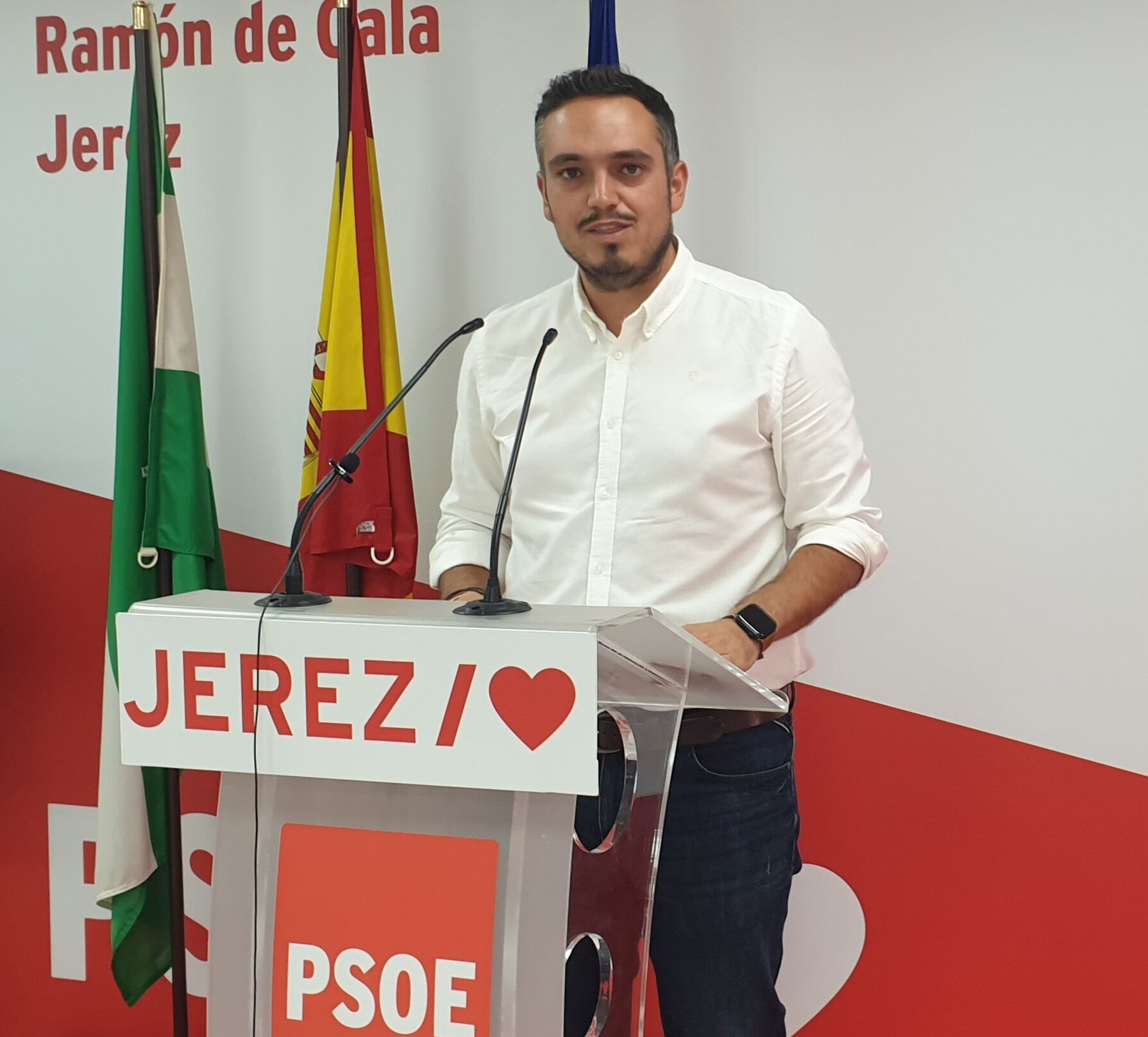 Jesús Alba durante una rueda de prensa