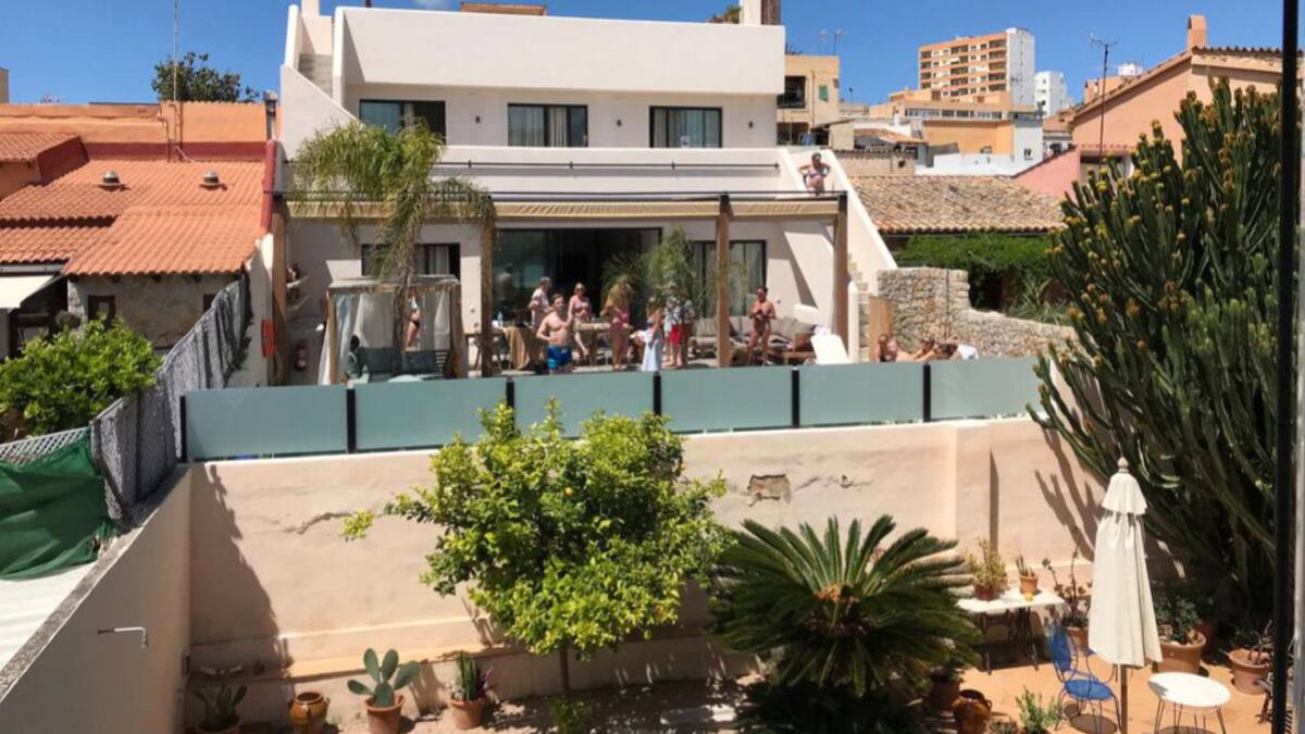 Cacerolada en Son Espanyolet contra el alquiler turístico