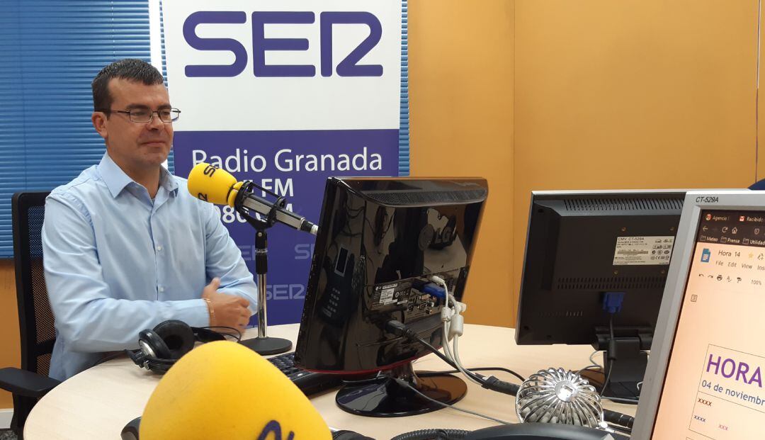 Honrubia, en los estudios de Radio Granada