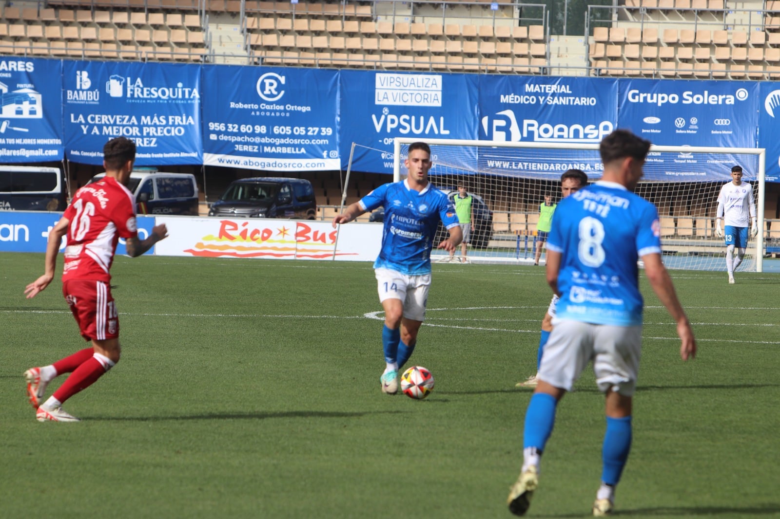 Álvaro Martínez durante el partido ante el Xerez CD