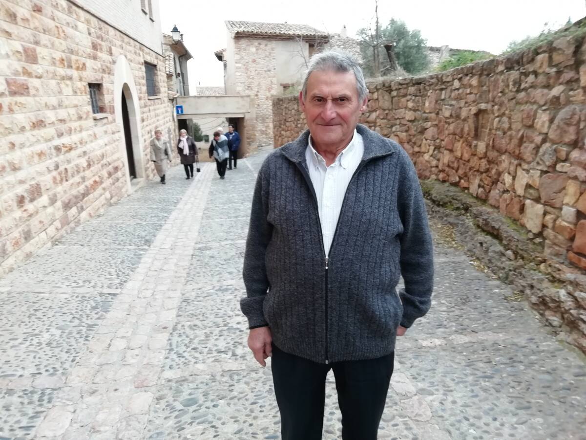 La vida del sacerdote José María Cabrero llevada a un libro