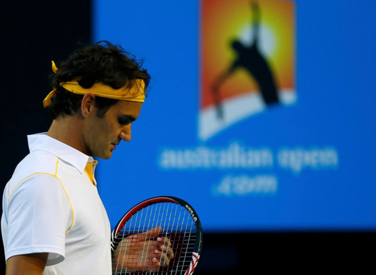 Roger Federer, durante un instante de la semifinal del Open de Australia en la que ha caído a manos de Novak Djokovic