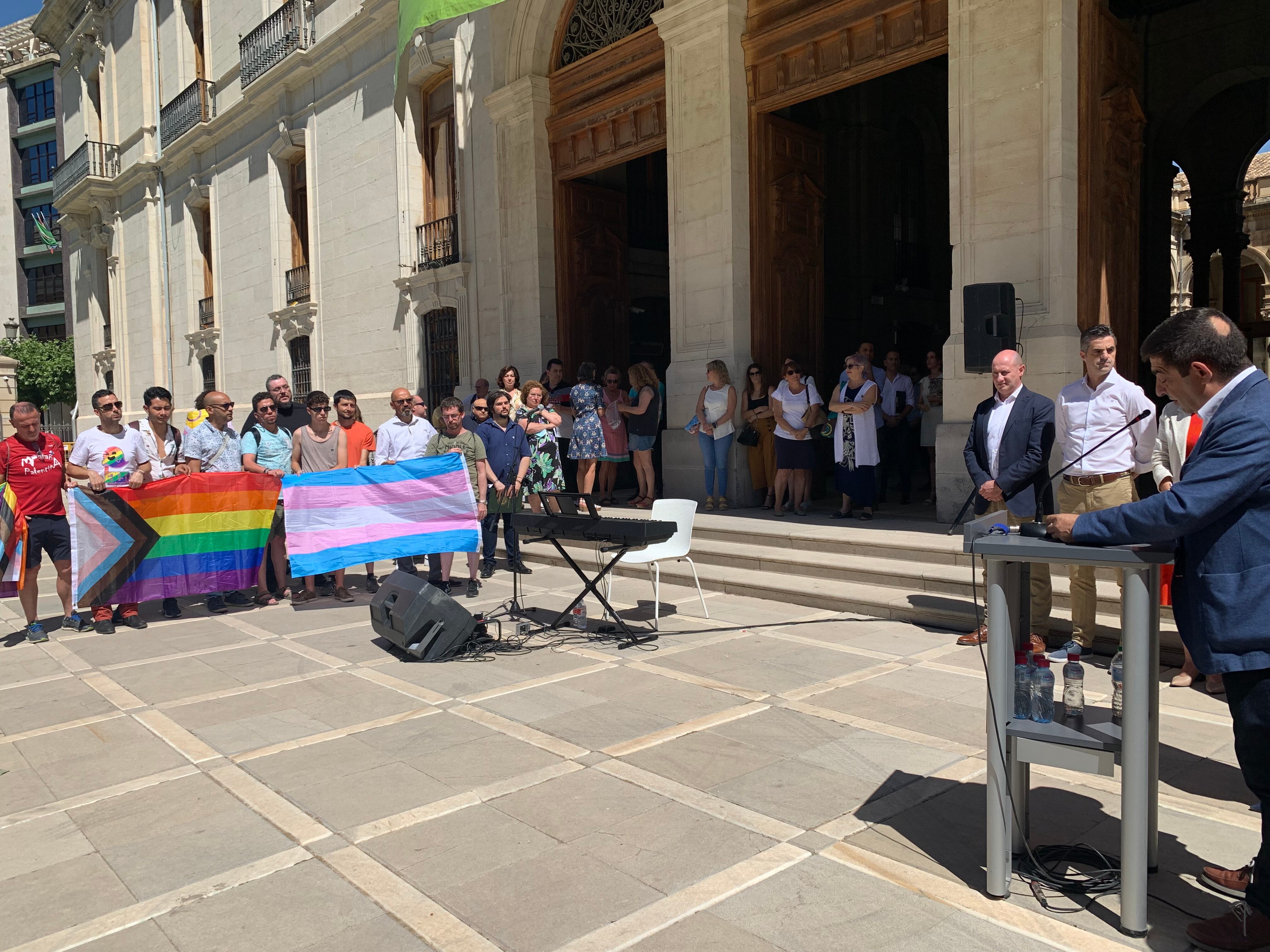 El presidente de la Diputación de Jaén, Francisco Reyes, durante el acto con motivo del Día del Orgullo.