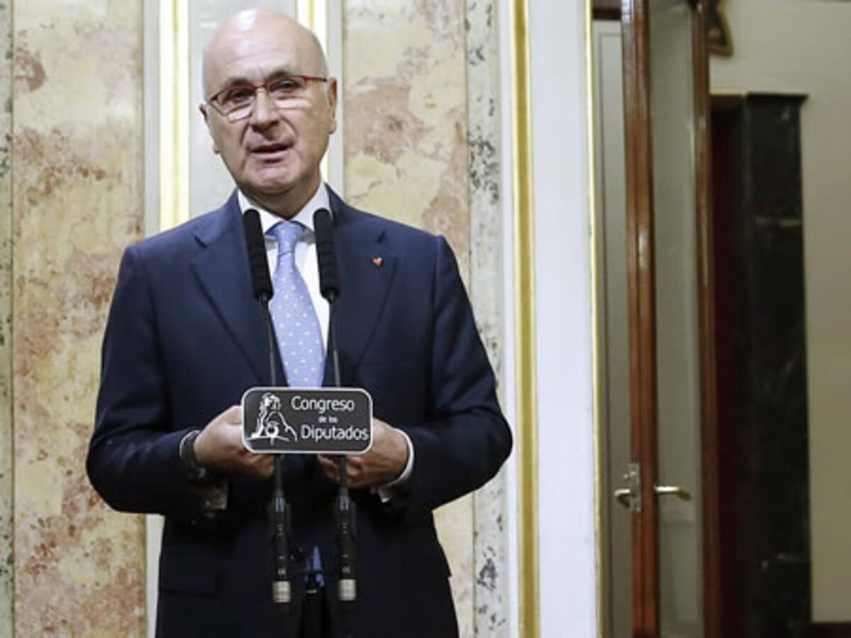 Duran reconeix que el cas Pujol "afecta" però no acaba amb la consulta