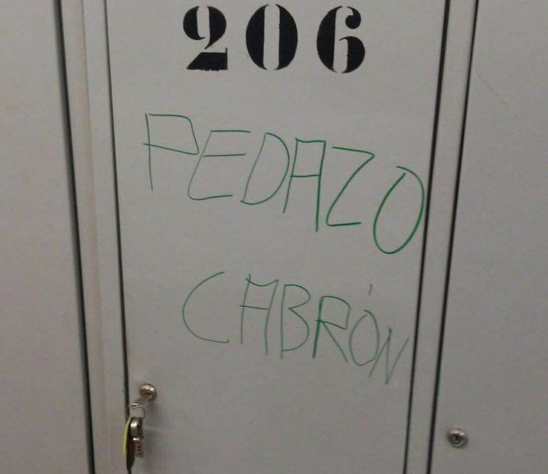 Insulto contra un agente de la Policía Local de Granada en su taquilla