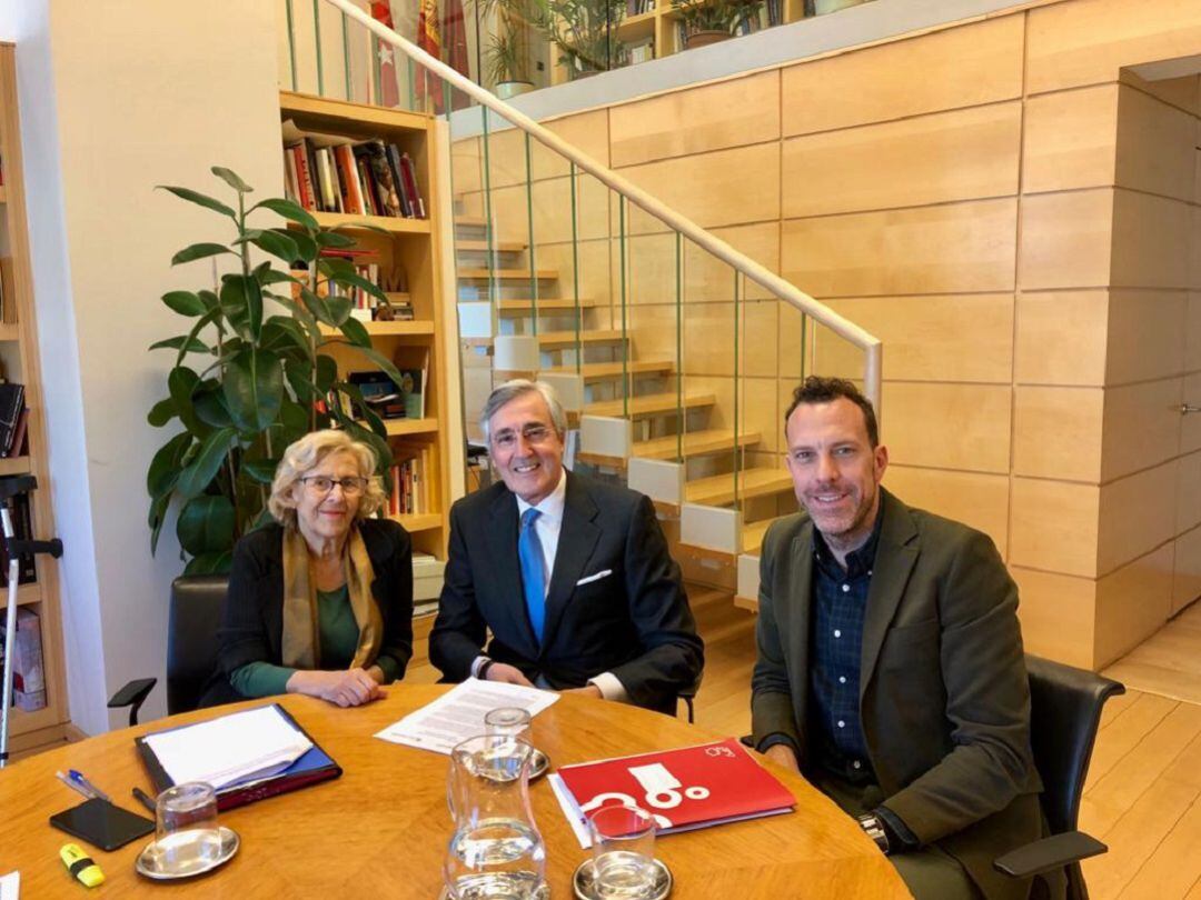 Manuela Carmena, José Luis Rivas y Héctor Palencia