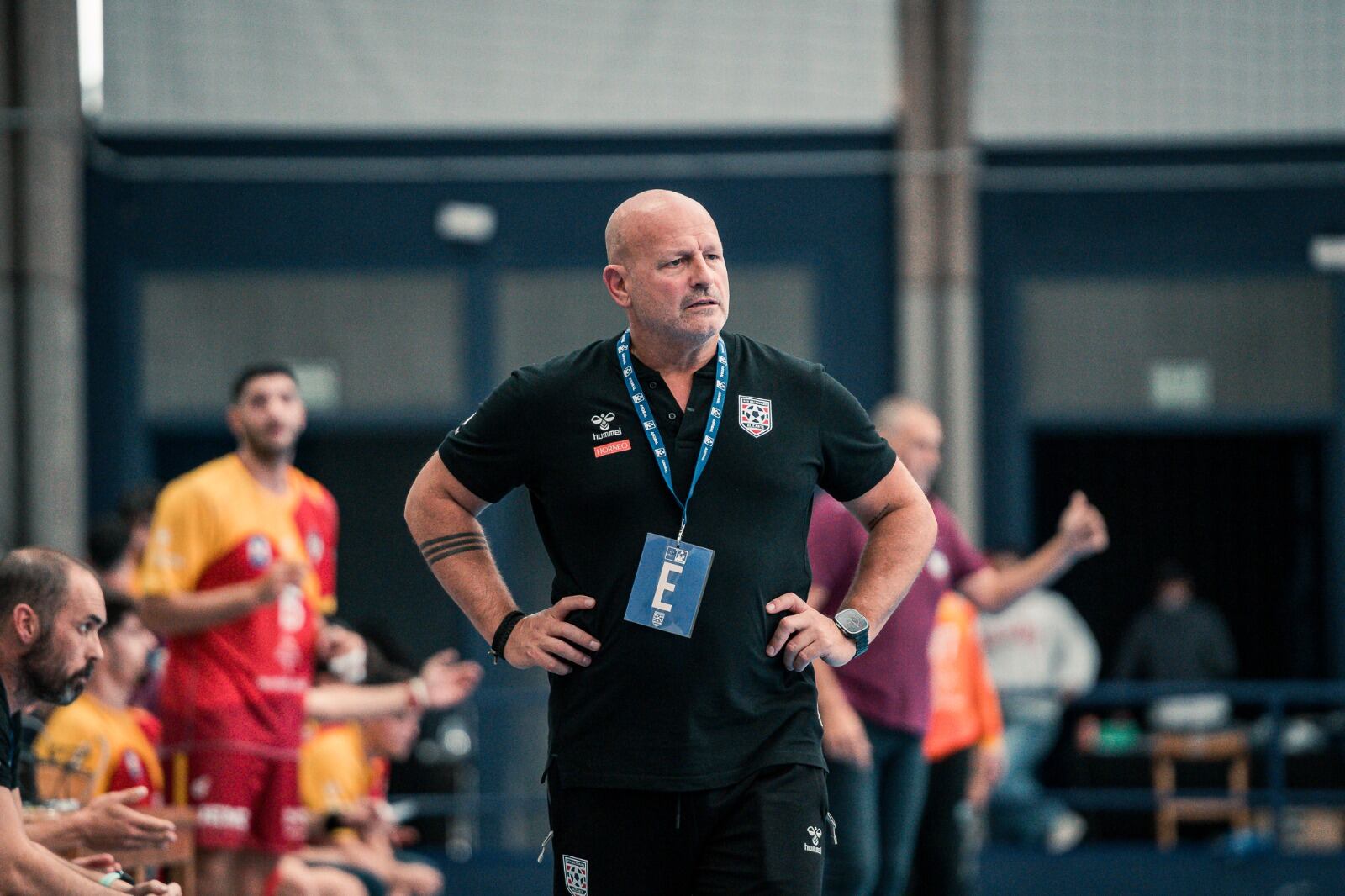 El técnico del Horneo Eón Alicante, Fernando Latorre. Foto: Ismael Corbí