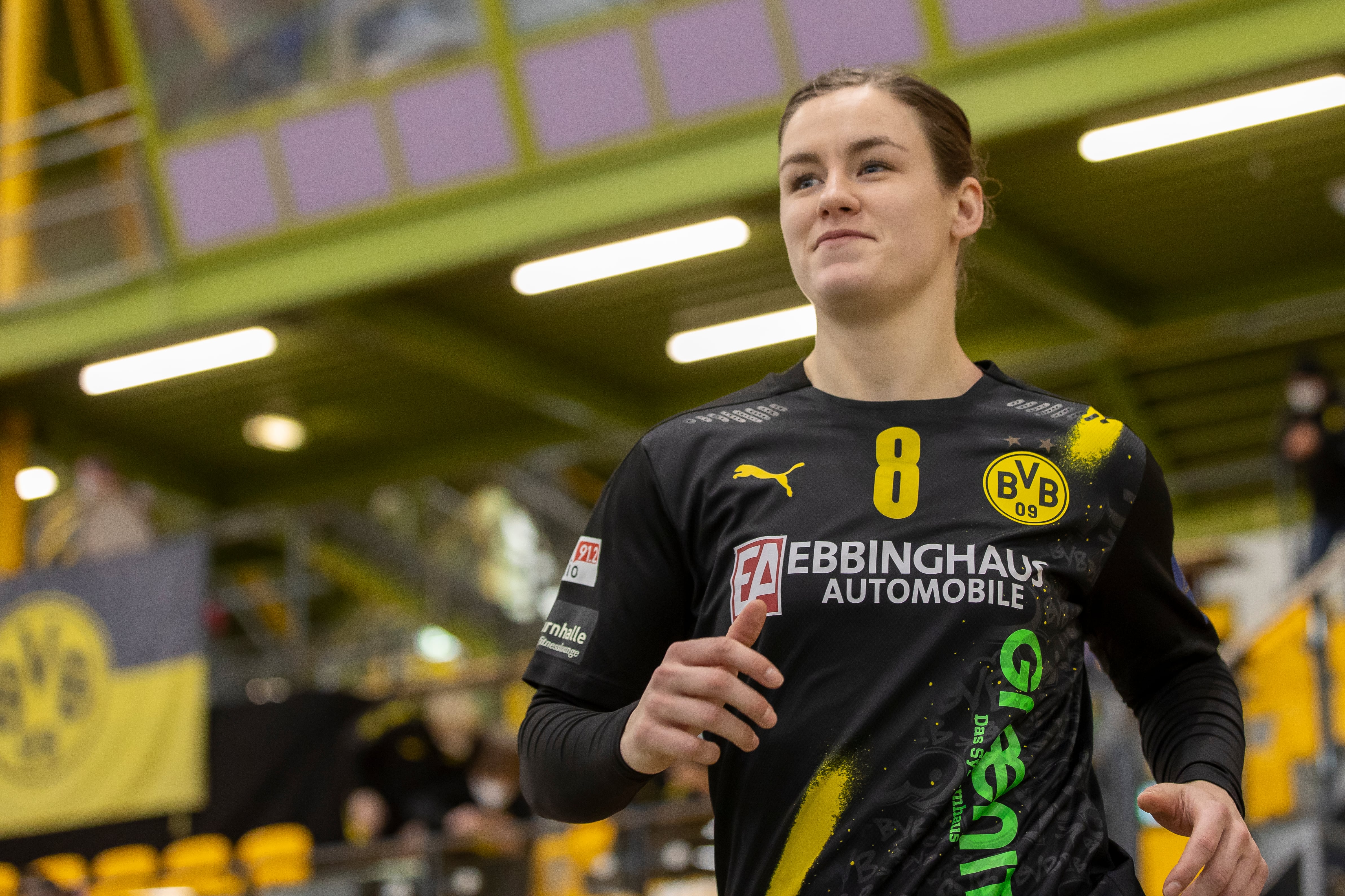 Tessa Van Zijl en un partido con el Borussia Dortmund