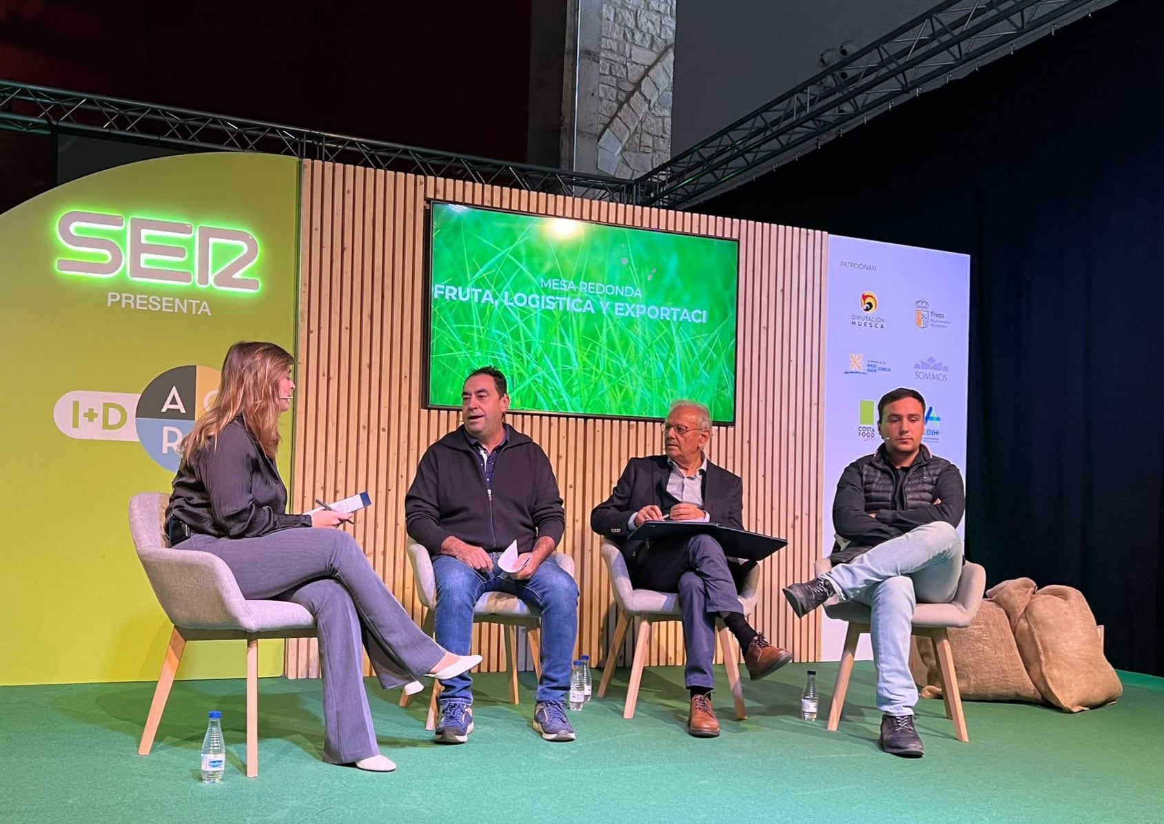 Pilar Tardío con Juan Carlos Polo, Joaquín Tejera y Marc Vendrell. Foto Berta Torres