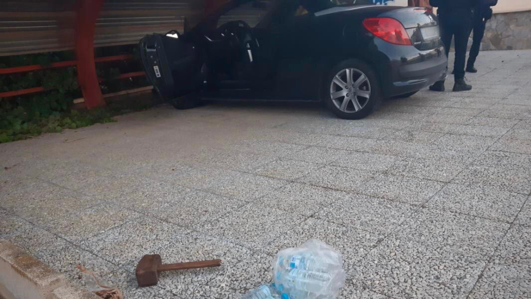 Vehículo detenidos por acceder a una vivienda en Bonavista, Elche