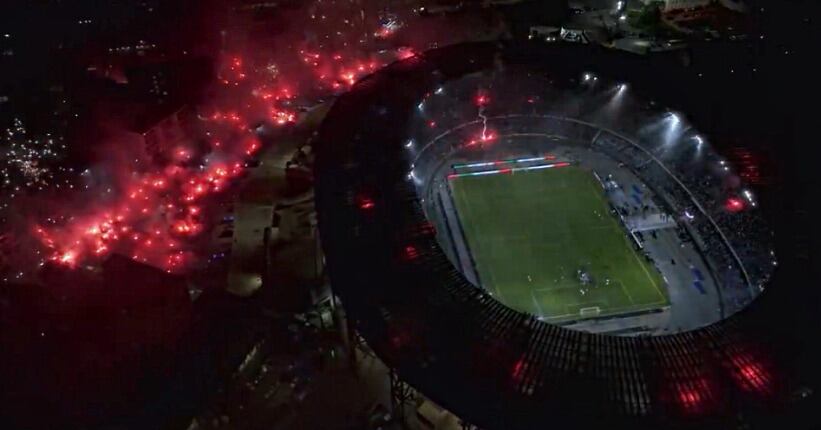 Estadio Diego Armando Maradona después de que el Nápoles lograse el cuarto &#039;scudetto&#039; de su historia.
