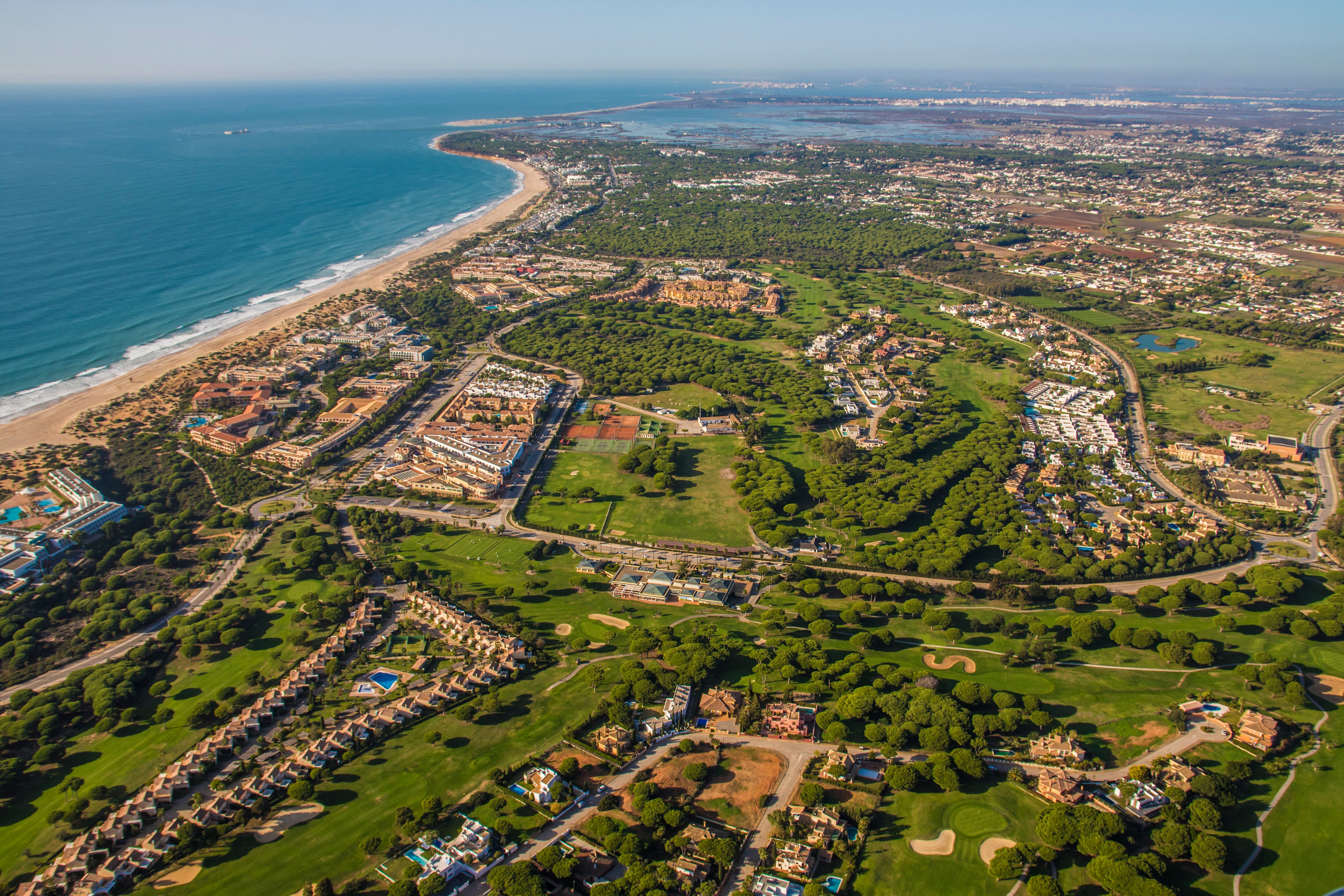 Imagen aérea del Novo Sancti Petri en Chiclana