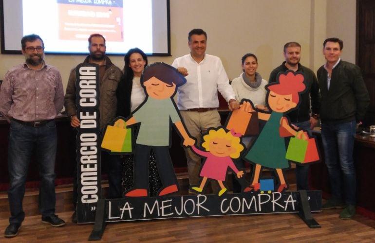 Presentación de la campaña Comercio de Coria en Navidad