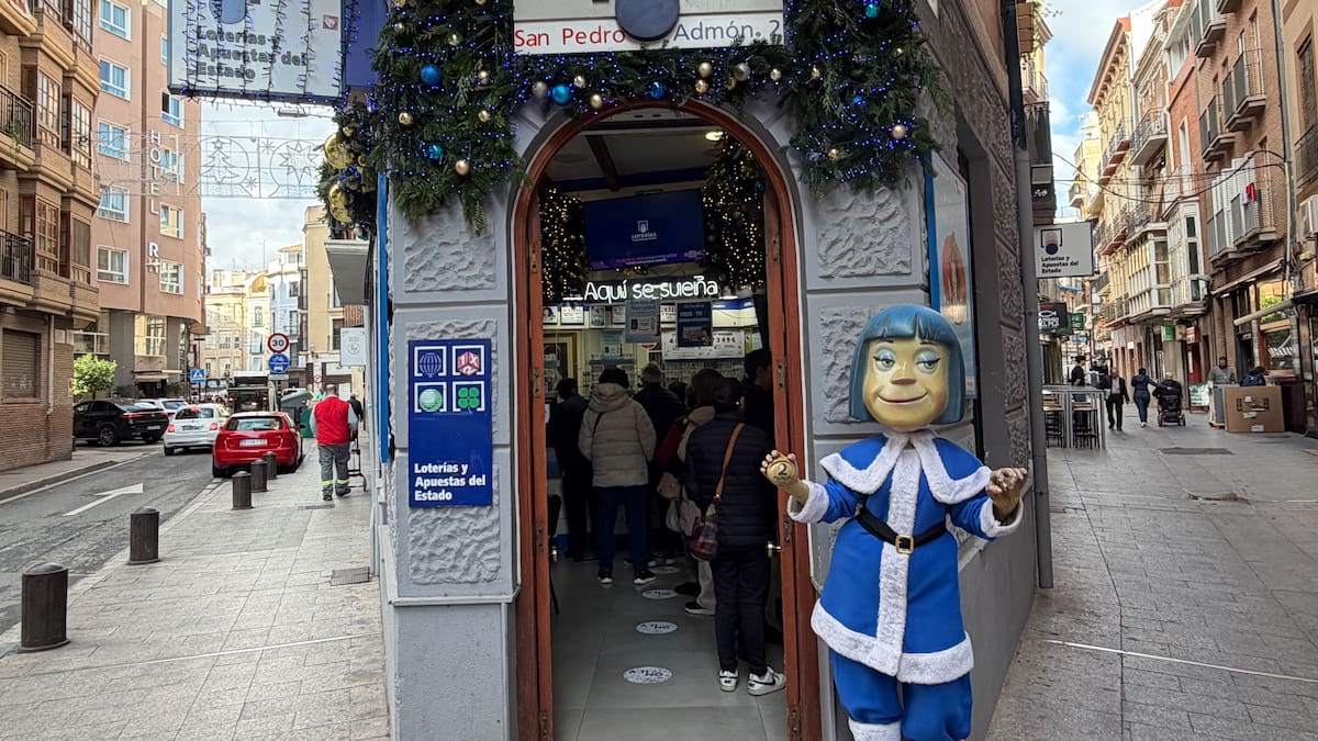 Las administraciones de lotería se preparan para el sorteo de Navidad