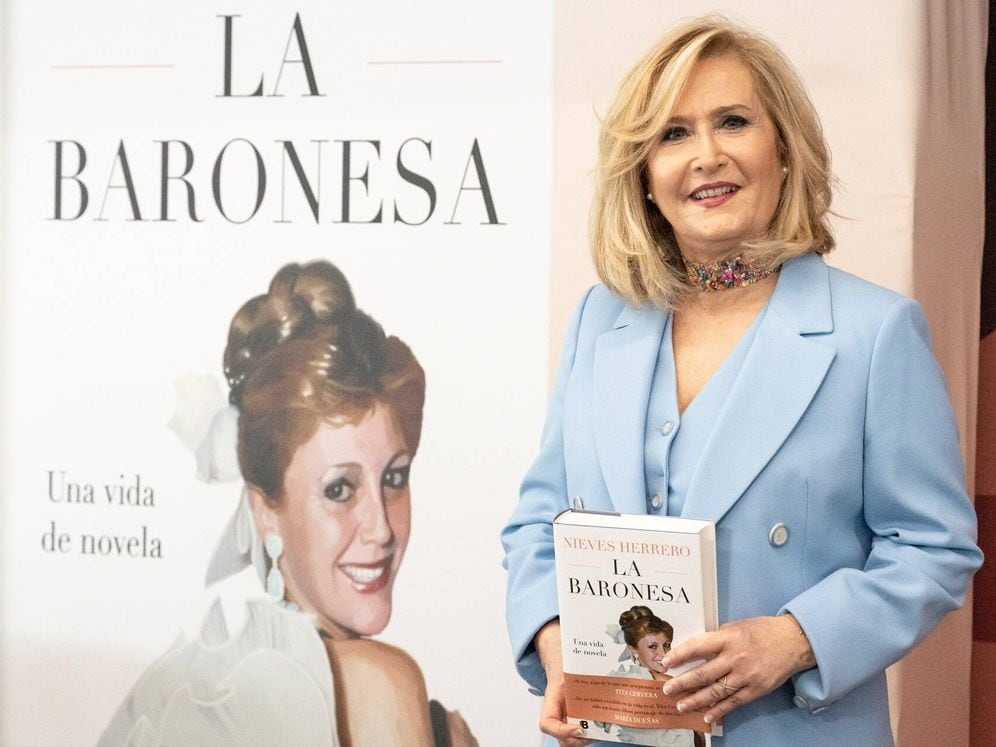 Nieves Herrero durante la presentación de su novela &quot;La Baronesa. Una vida de novela&quot;.