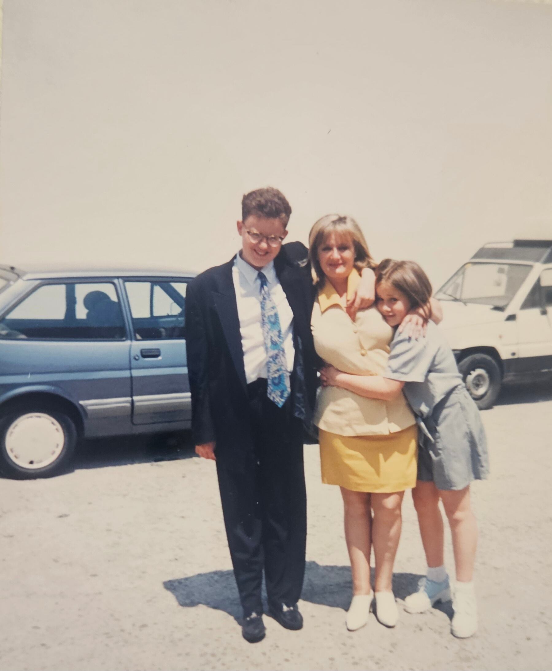 Diana Pereira, de Grúas Diana, en una imagen de archivo con su familia