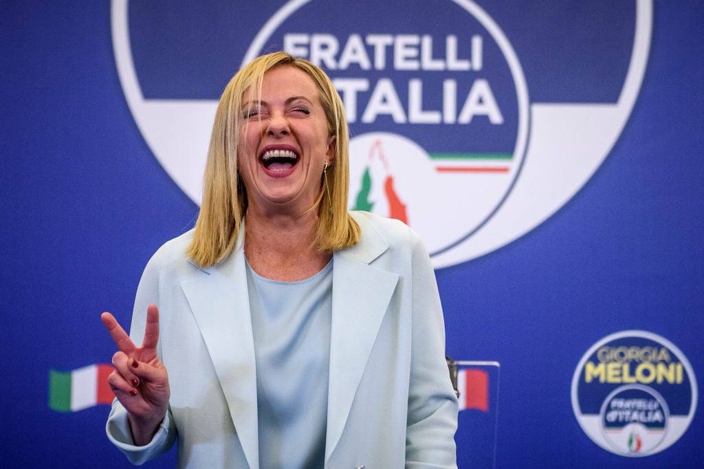 Giorgia Meloni celebra su victoria en las elecciones italianas.