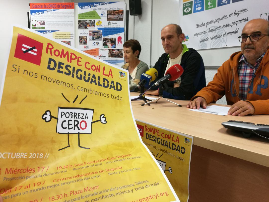Los actos del día contra la pobreza han sido presentados por miembros de la coordinadora de ONGs de Segovia